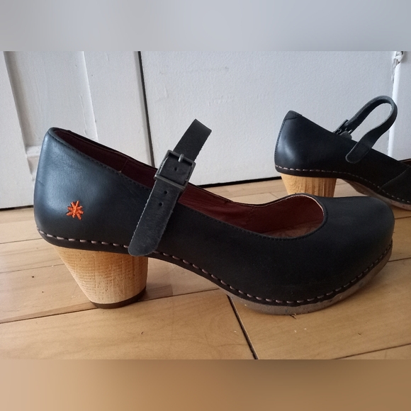 The Art Company shoes with wooden heels, size 39 (EU), black - Picture 1 of 8